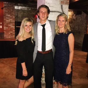 Meet your Posher, Torie